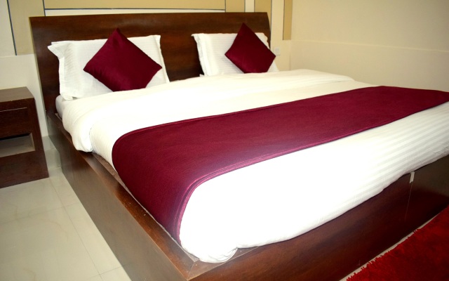 Vasundhra Hotel