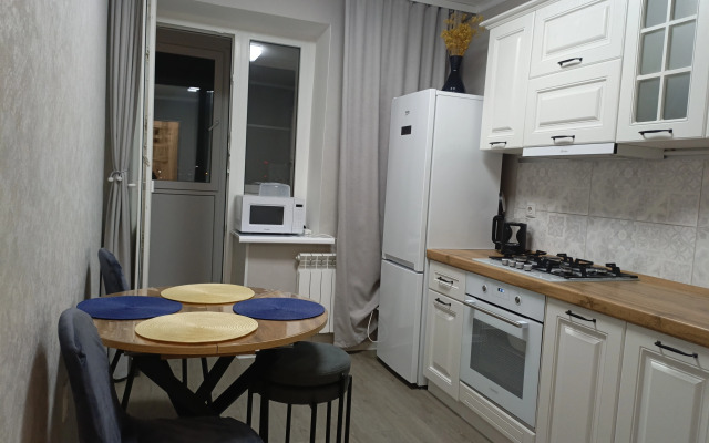 Апартаменты Room-Room Январский 158