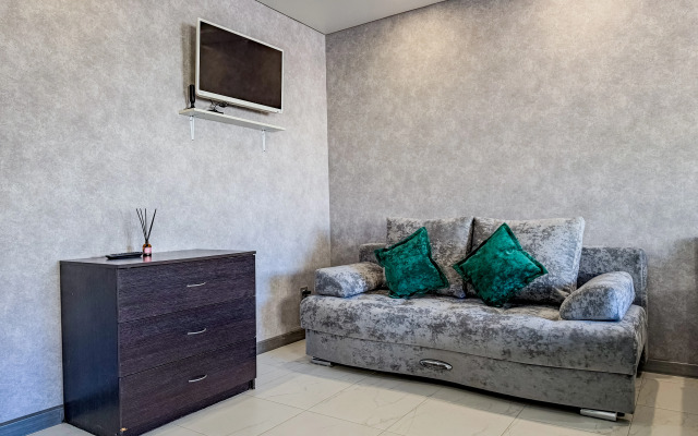 Ryadom S Avtovokzalom Flat