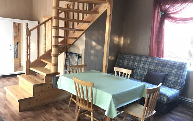 Uyutny Domik Dlya Semeynogo Otdyha Guest House