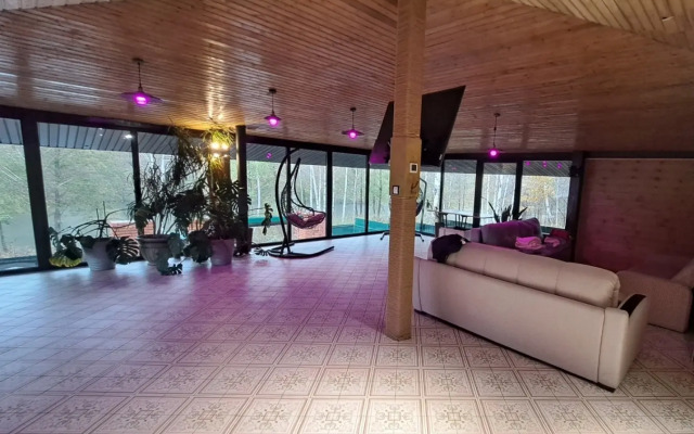 Triton Loft Guest house