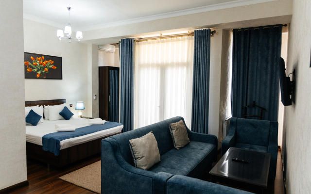 Ravan Hotel