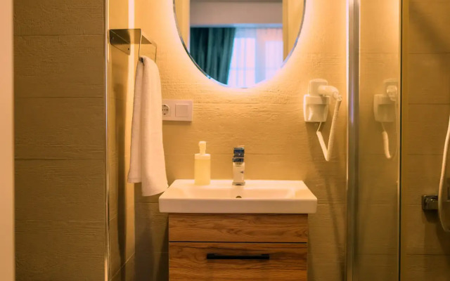 Santa Lucia Hotel