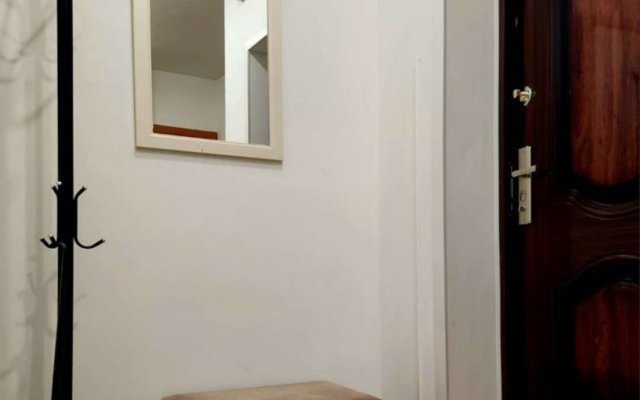 Na Kommunarov Flat