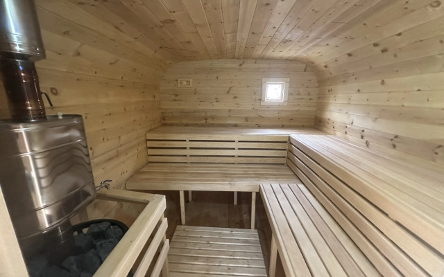 4 Horizonta Guest House