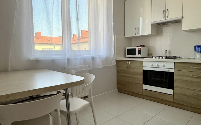 Primorskaya 25 Flat