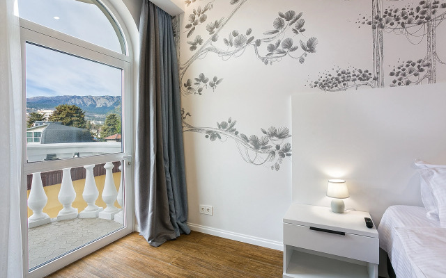 Dom Kompozitora Yalta Yekaterinskaya 3 Naberezhnaya Yalty Apartments