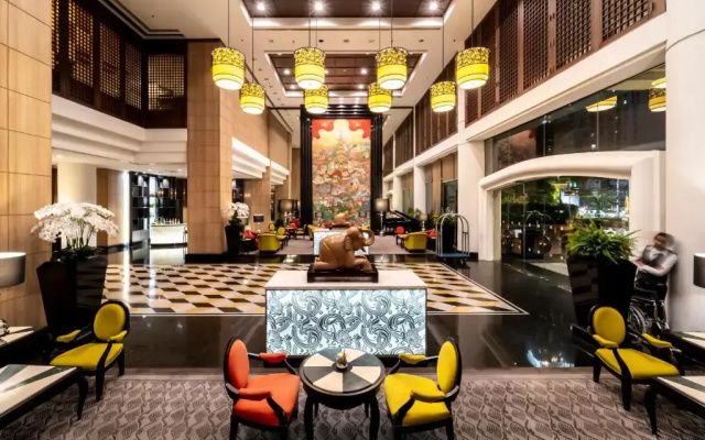 Отель Century Park Hotel