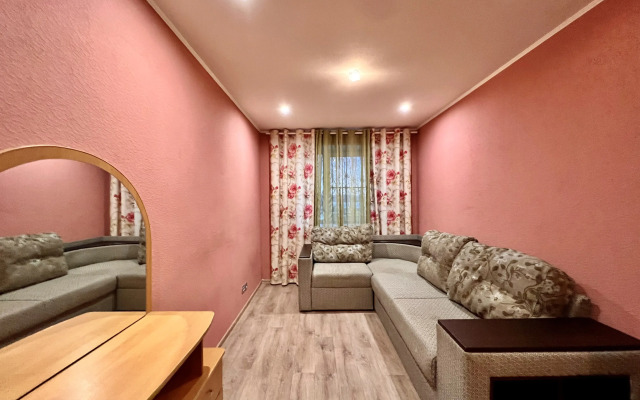 Квартира с Двумя Отдельными Спальнями в Центре