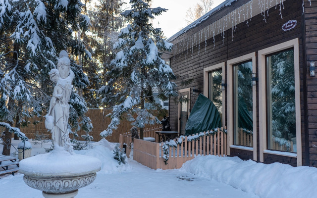 Коттедж Изольда в 15 минутах от Санкт-Петербурга