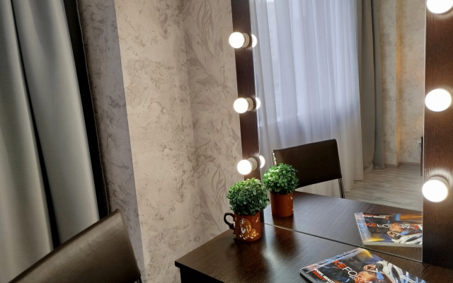 Апартаменты на Липовой Аллее 7