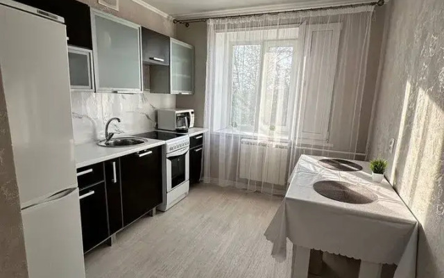 Na Ulitse Prirechnaya 8 Flat