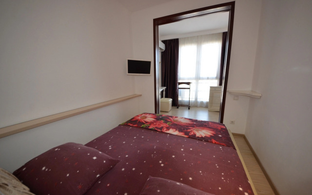 U Samogo Morya Zhk Viva Apartments