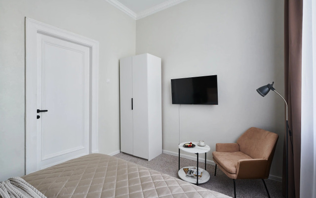 GM Tihaya i uyutnaya Trekhkomnatnaya na Krasnopresnenskoj naberezhnoj Apartments