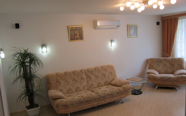 Kvartira Tut Apartments