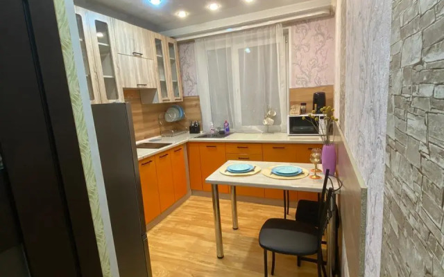 Апартаменты с 1 комнатой в центре Мурманска (КВАРТИРА51)