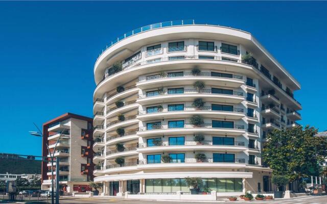 Iberostar Waves Slavija