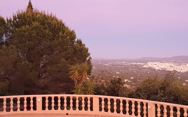 Estrada de Cerro da Alfeição Villa	