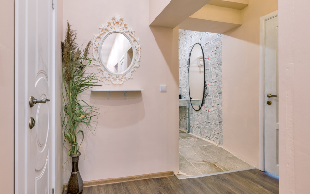 Апартаменты У Храма Спаса на Крови