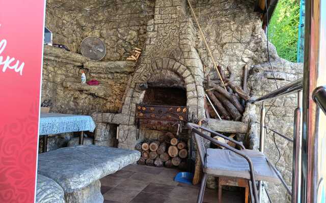 Azaliya-Mimoza Mini Hotel