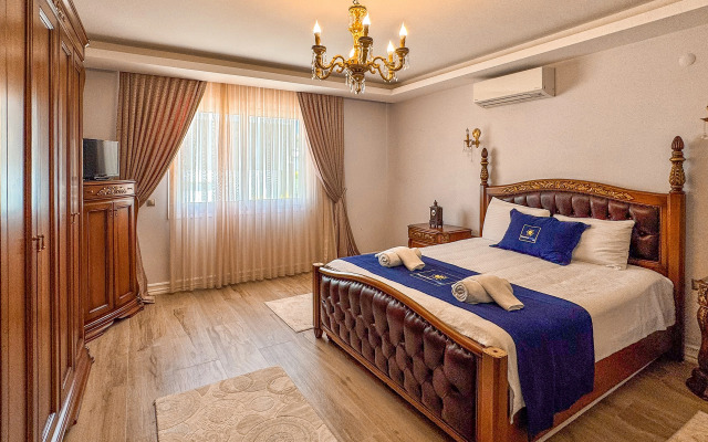 Limon Villa
