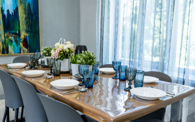 U Reki Volga V Gorode Samara Guest house