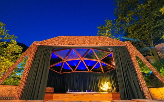 Martini Kvariati Glamping