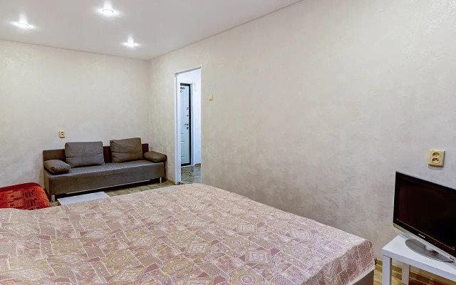 Квартира Уютная на Дмитрия Павлова 6