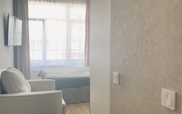Monro Apartment