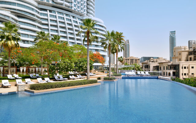 Address Downtown Hotel