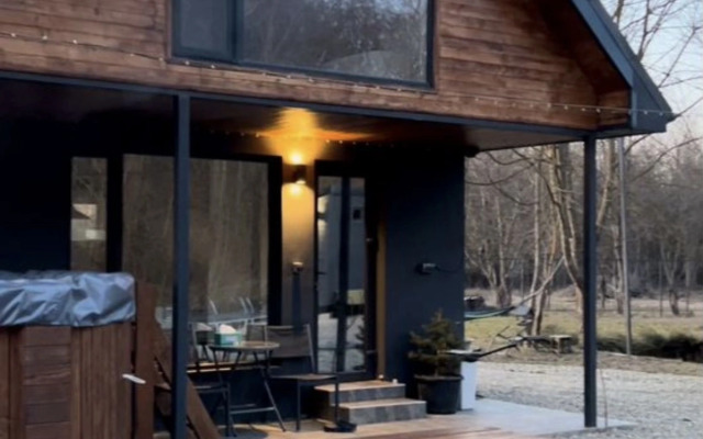 Частный дом Домик у леса