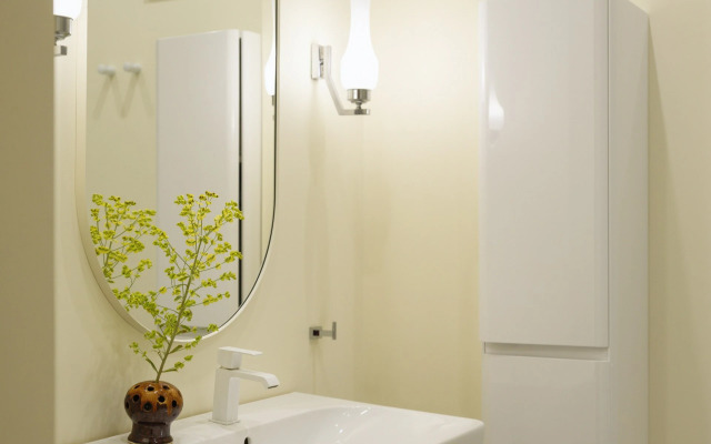 Апартаменты с тремя спальнями на Петроградской стороне