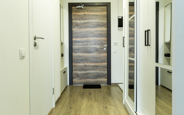 R-Home Start 1812 Apartments