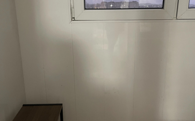 Квартира Ворошилова 155. 8 этаж, Лифт