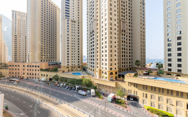Excellent Panoramic 1BR at Attessa