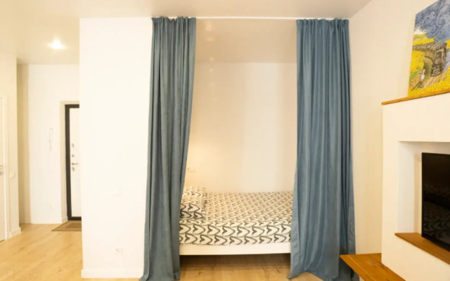 Квартира Комфортная Студия в Жк Манхеттен