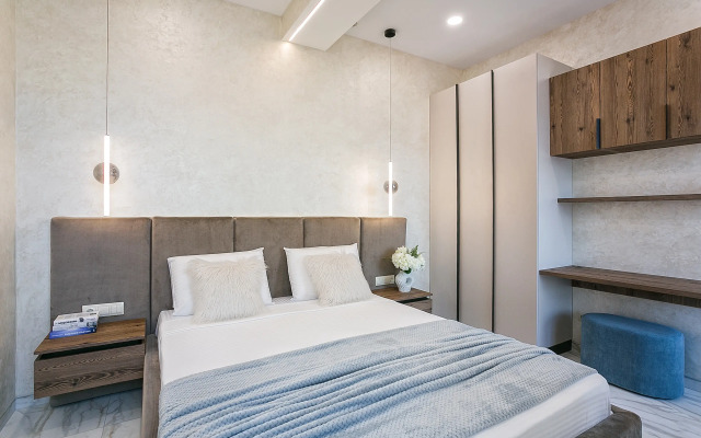 Yalta Plaza Apartments