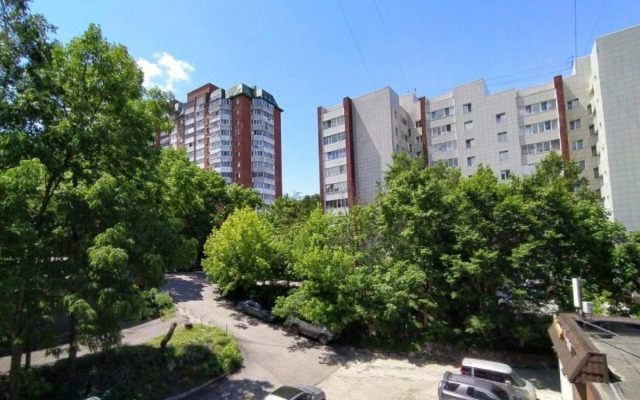 Na Ulitse Bashidze 5 Flat