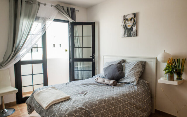 Bhavana Surf House Hostel