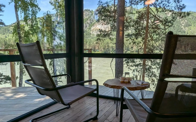 August Boutique Hotel