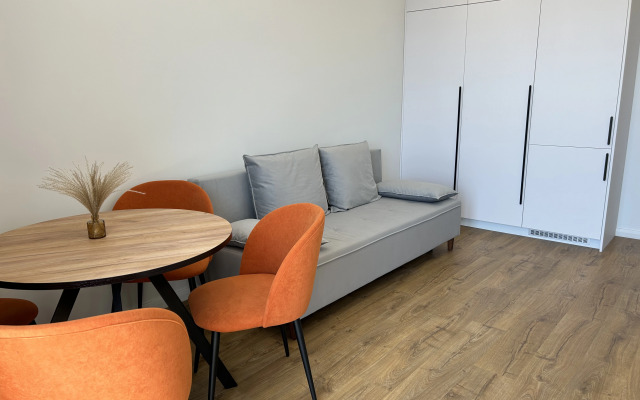 Yevro Dvushka S Otkrytym Balkonom Flat