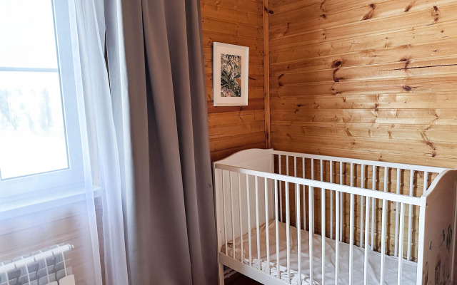 Частный Дом на Улице Полевой 2