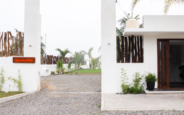 Отель Lunazul by Rotamundos