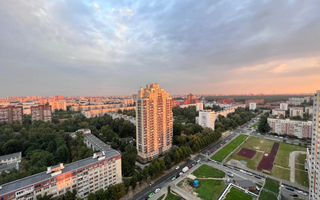 Granada Komfortnaya studiya v ZhK London Park s shikarnyim vidom na gorod Apartments