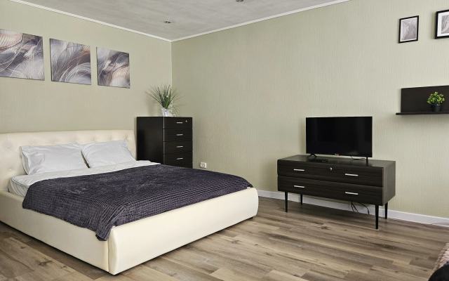 Квартира Луначарского 86