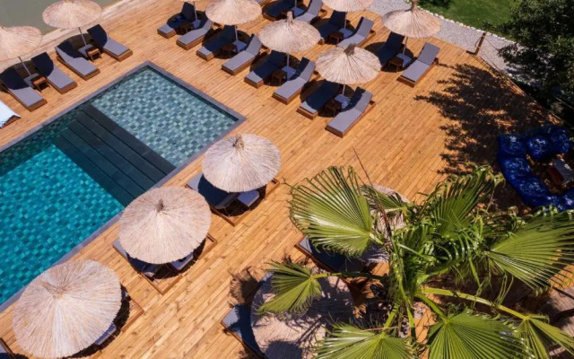Sea Valley Lodge