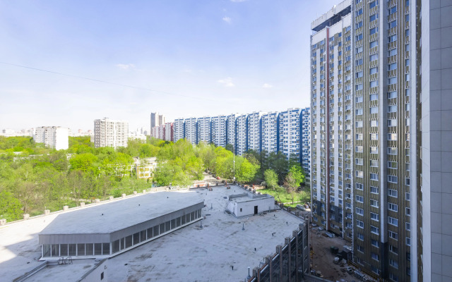 1122 Leninskiy Pr 158 Apartments