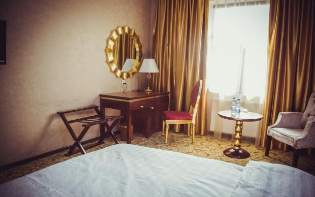 Emirhan Hotel
