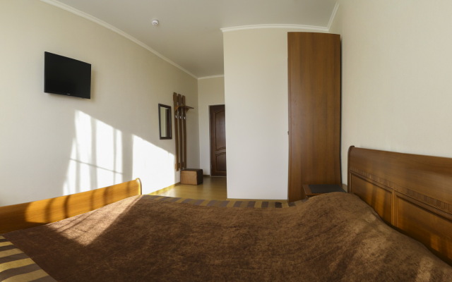 Kruiz Hotel