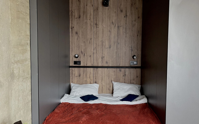Vidovaya V Stile Loft Flat